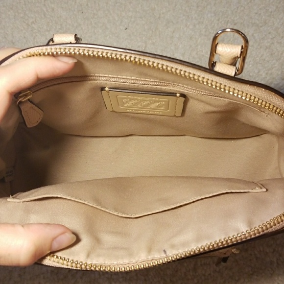 Nude Coach Purse - Picture 3 of 4